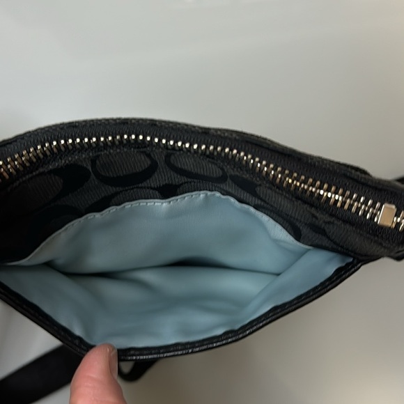 Coach Sutton signature black canvas & leather crossbody - Picture 6 of 12